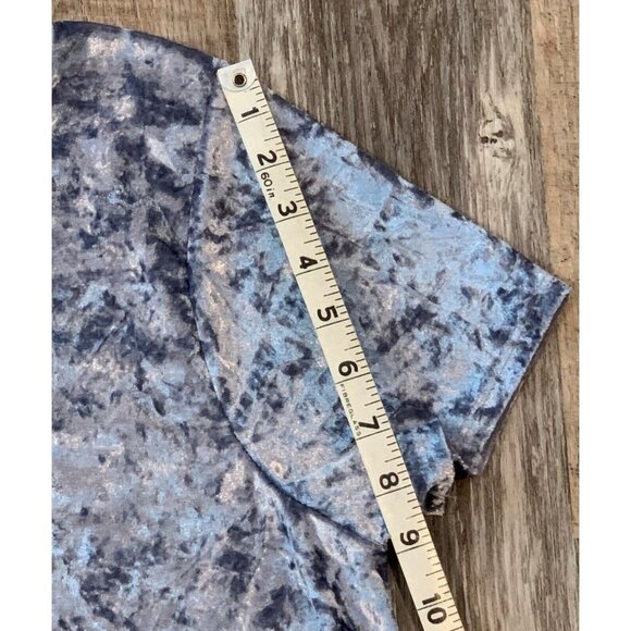 MTS Womens Blue Velvet Shirt Size Medium Pendulum Bottom Peep Open Back NWT - Picture 9 of 11